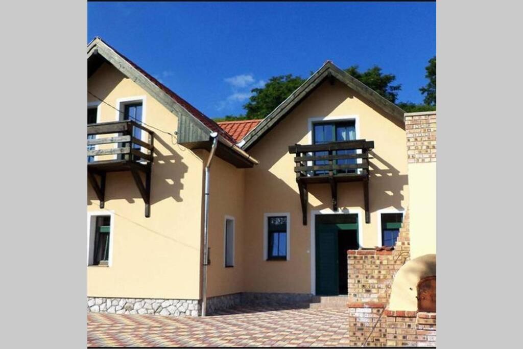 Appartement Borissza